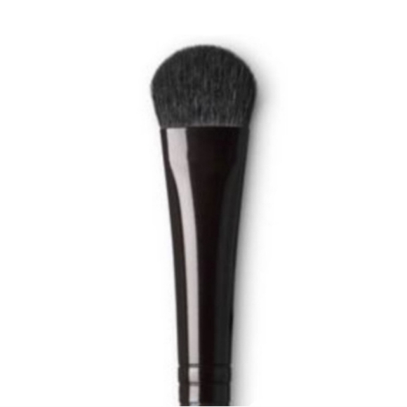 Laura Mercier All Over Eye Color Brush - Picture 3 of 3